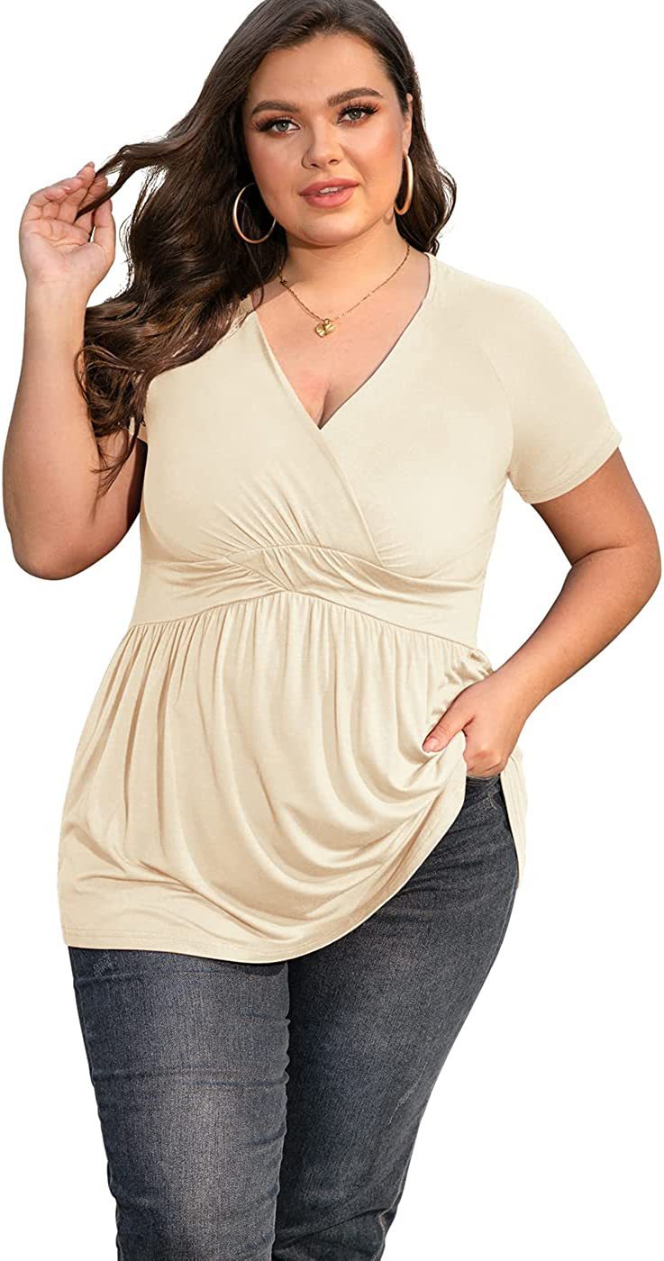 Women’s Plus Size T-shirt V-neck Top - Apricot / L